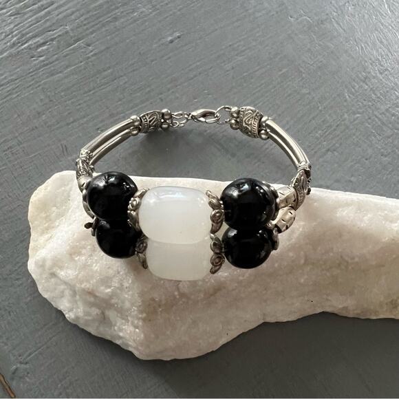 Polished Stones Silver Tone Bracelet - Picture 2 of 9